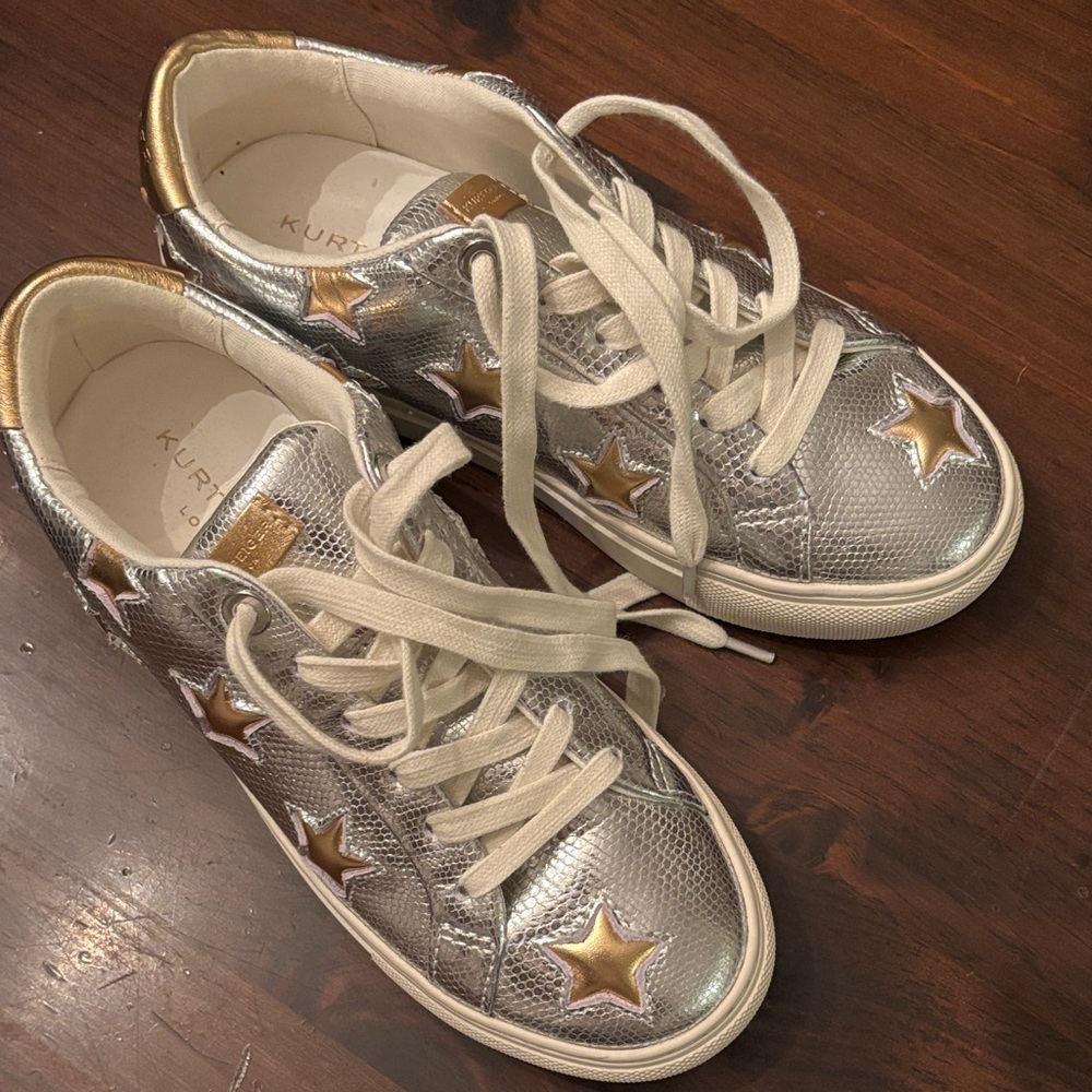 Kurt Geiger Metallic Sneakers with Gold Stars
